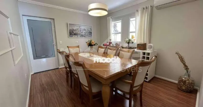 Sobrado com 3 quartos à venda, 131 m² por R$ 764.500 - Granja Viana - Cotia/SP