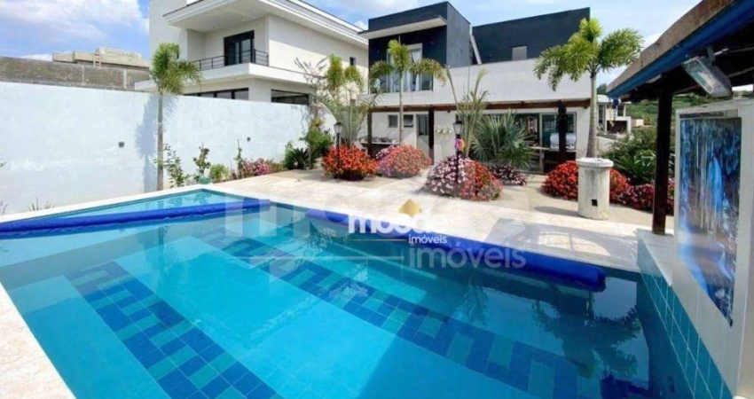 Casa à venda com 4 suítes, 470 m² na Granja Viana