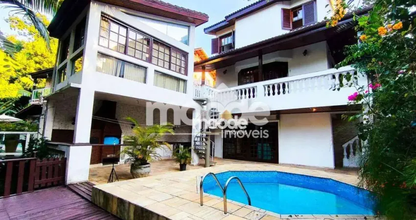 Casa em condomínio com 4 quartos à venda, 318 m² - Chácara Pavoeiro - Cotia/SP