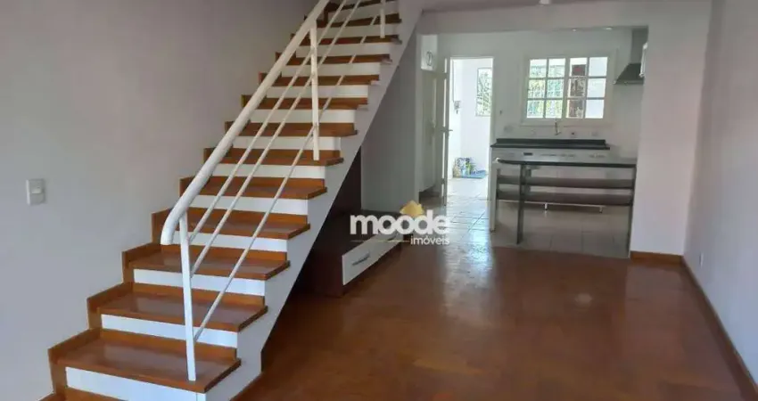 Sobrado com 2 Quartos para alugar, 88 m² por R$ 2.600/mês - Jardim Barbacena - Cotia/SP