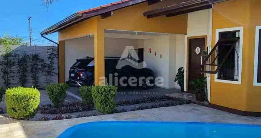 Casa à venda l 4 dormitórios, 1 suíte l real parque - são josé/sc