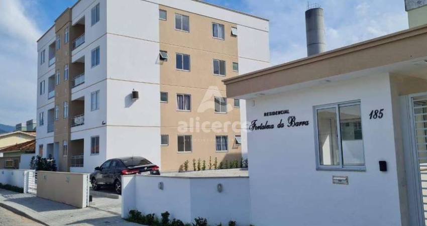 Apartamento em construção, perto do mar, em Palhoça, com elevador e sacada
