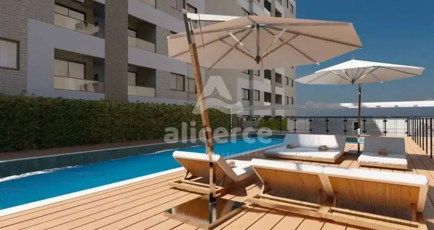 Cobertura à venda com 3 quartos 3 suítes, 145,71m² em abraão florianópolis