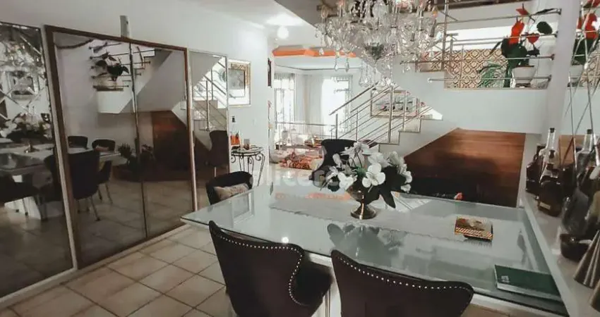 Casa com 4 dormitórios, piscina e espaço gourmet em rua sem saída – conforto, privacidade e localização privilegiada no itaguaçu! - florianópolis/sc