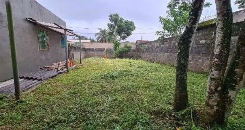 Terreno no bairro gaivota, em itanhaém, litoral sul de são paulo, localizada lado serra, ficando à 400 metros da rodovia.