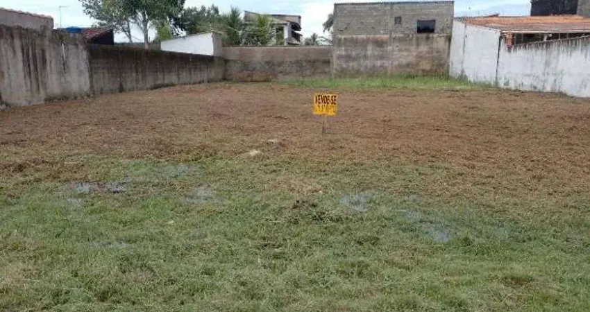 Terreno lado praia com 600m² no bairro santa cruz em itanhaem