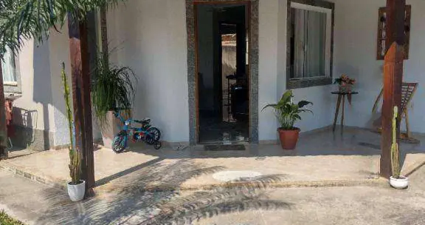Casa com 2 quartos à venda na Rua Heliotrópios, 914, Barroco, Maricá