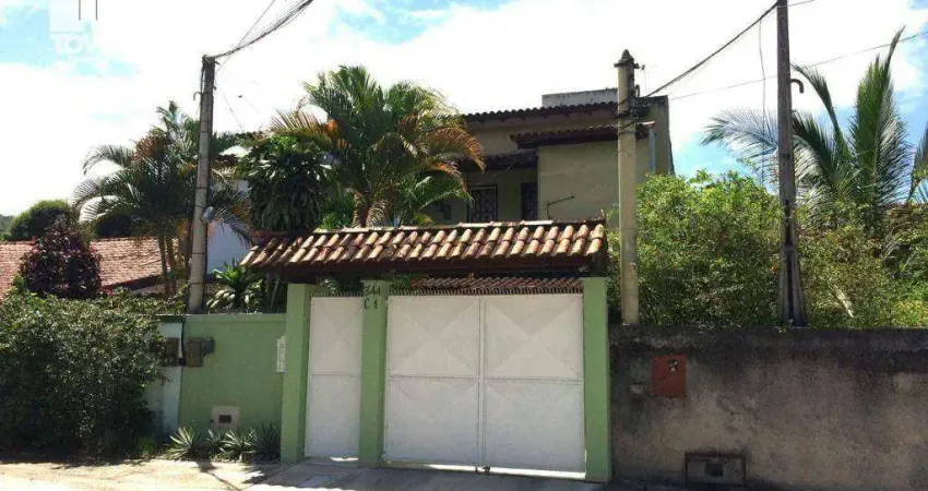 Casa com 3 quartos à venda na Rua Deputado José Luís Ertal, 344, Cafubá, Niterói