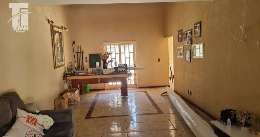 Casa duplex, 4 quartos, camboinhas, com piscina! quadra da praia!