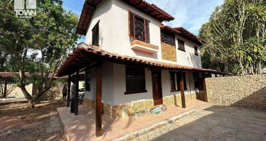 Linda casa, 4 dormitórios à venda, 400 m² por r$ 850.000 - área de lazer completa! espaçosa