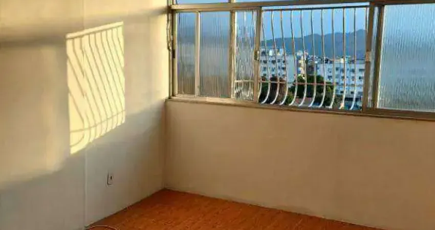 3 quartos, cozinha grande! del catilho.pertinho catedral universal!! !