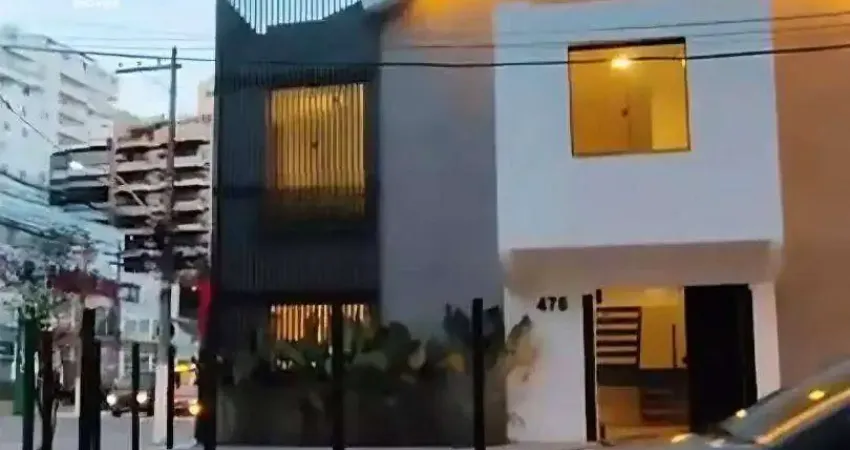 Casa comercial com 8 salas para alugar na Avenida Roberto Silveira, 476, Icaraí, Niterói