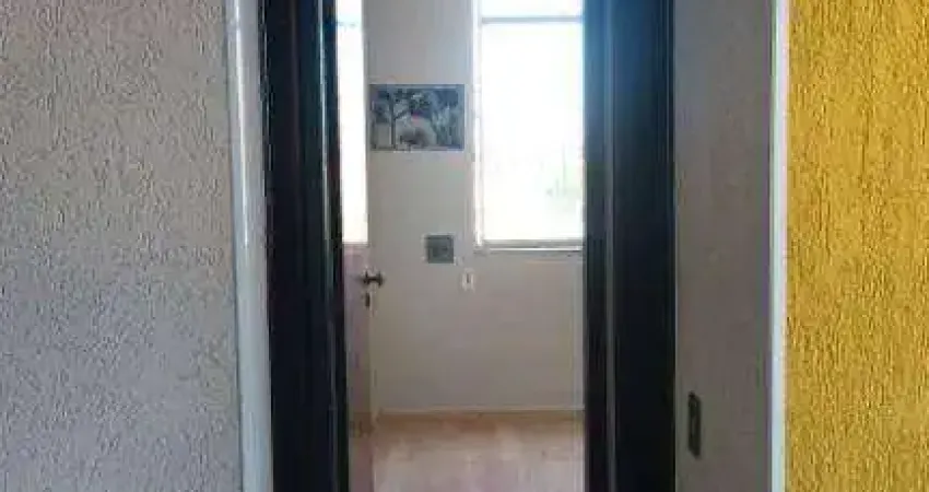 Apartamento com 2 dormitórios à venda, 60 m² por R$ 190.000,00 - Colubande - São Gonçalo/RJ