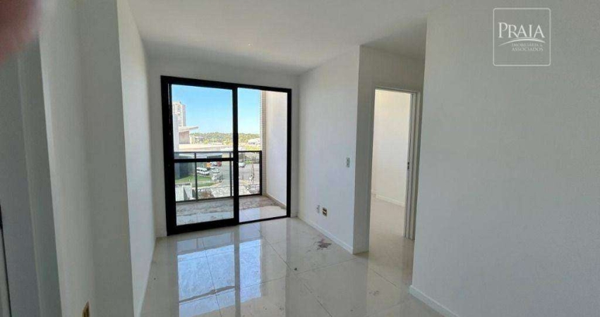 Apartamento com 2 dormitórios à venda, 57 m² por R$ 600.000 - Praia de Itaparica - Vila Velha/ES