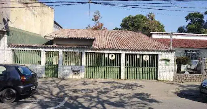 Casa à venda, 300 m² por R$ 850.000,00 - Soteco - Vila Velha/ES