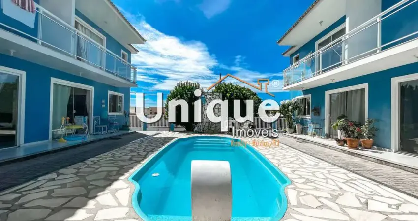 Casa duplex com 3 quartos à venda por R$ 290.000,00