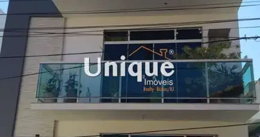 Triplex, 150m2, Parque Burle - Cabo Frio, à venda por R$ 698.000,00