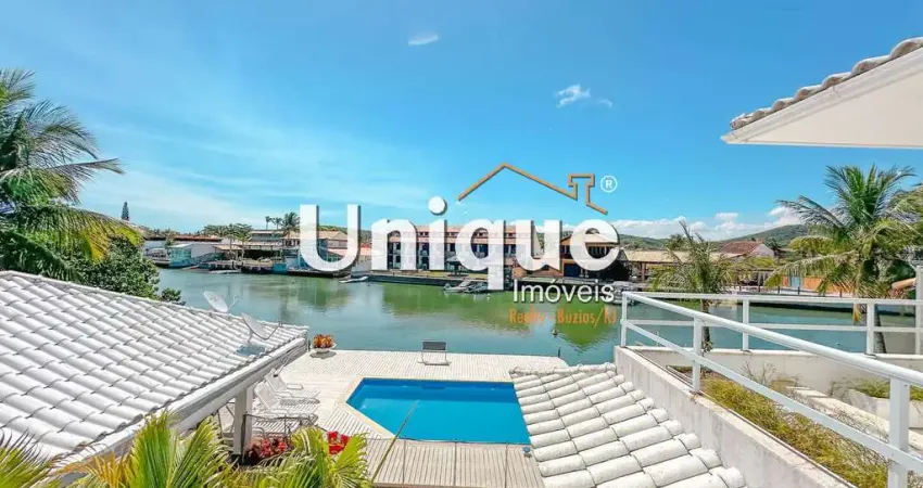 Casa beira de canal, 575m2, Ogiva - Cabo Frio, à venda por R$ 3.500.000,00