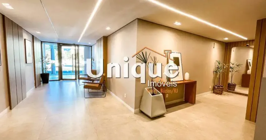 Apartamento à 400 metros da Praia do Forte à venda por R$ 510.000,00.