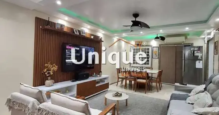 Casa lindíssima na Praia dos Anjos para venda por R$ 1.000.000,00