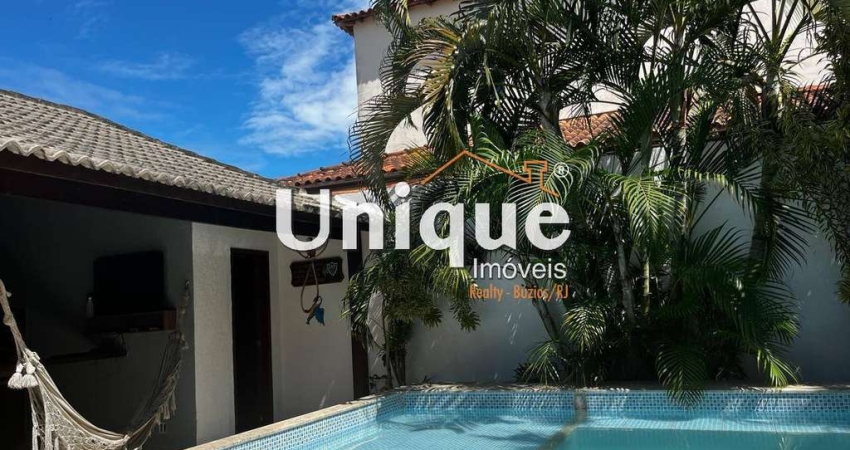 Linda casa no Condomínio dos Pássaros à venda por R$ 795.000,00