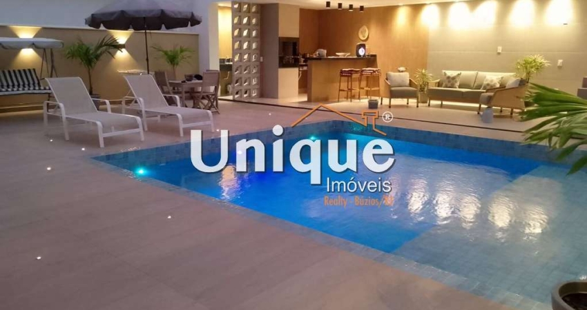 Casa de luxo em condomínio fechado, São Pedro, à venda por R$2.300.000,00.