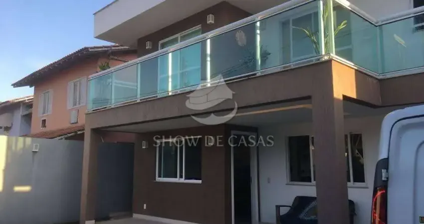 Casa com 3 quartos à venda na Rua Escrivão Cezar March, --, Maravista, Niterói
