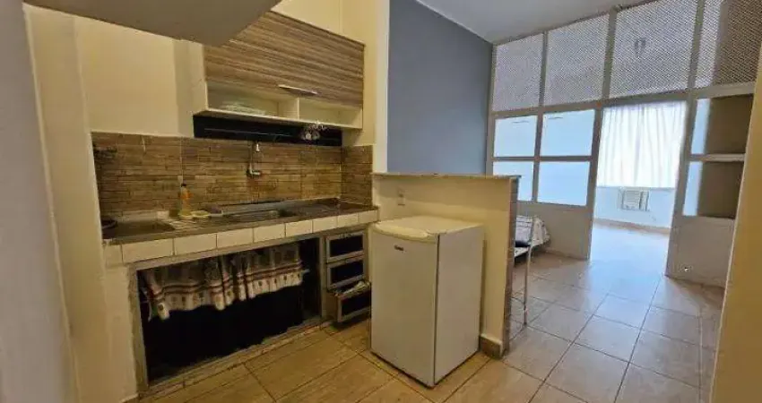 Apartamento Conjugado em Copacabana  -  Rio de Janeiro