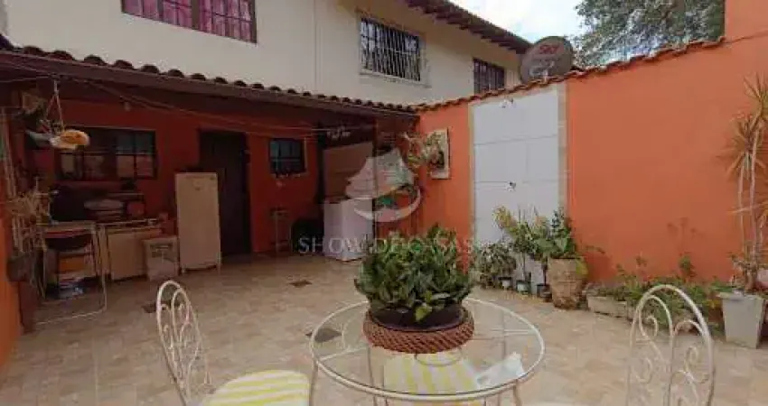 Casa em condomínio fechado com 2 quartos à venda na Rua Paraguai, --, Albuquerque, Teresópolis
