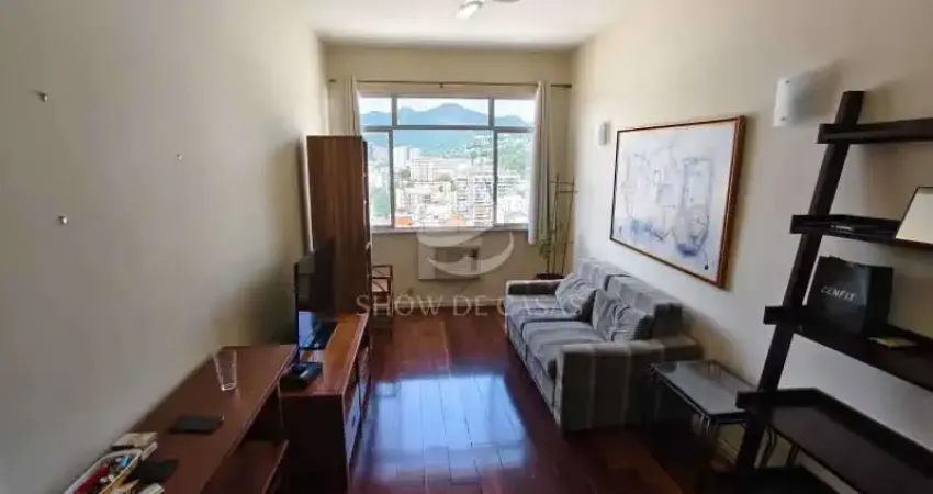 Apartamento Laranjeiras, próximo Praia e Metrô, Rio de Janeiro, RJ