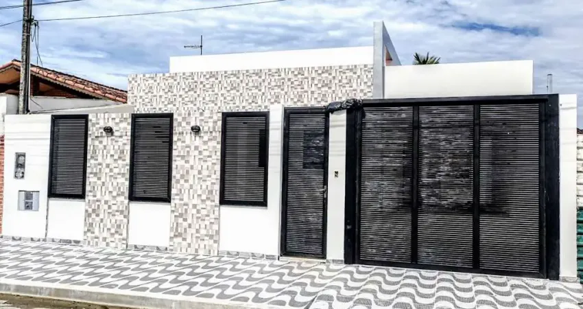 Maravilhosa Casa Alto Padrão 3 dorm. uma suíte - Bairro Jardim Marina Mongaguá