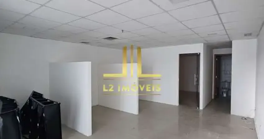 Casa comercial à venda na Avenida Luís Viana Filho, São Cristóvão, Salvador