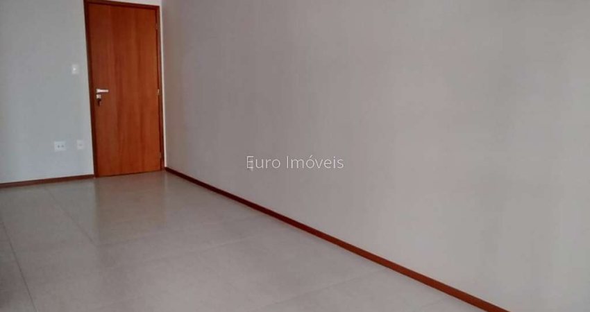 Apartamento com 2 quartos à venda na Rua São Jorge, Granbery, Juiz de Fora