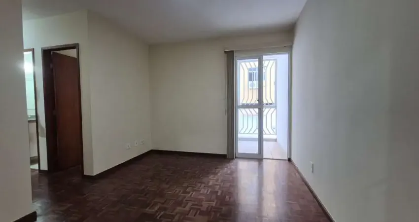 Apartamento com 3 quartos à venda na Rua Monsenhor Pedro Arbex, São Mateus, Juiz de Fora