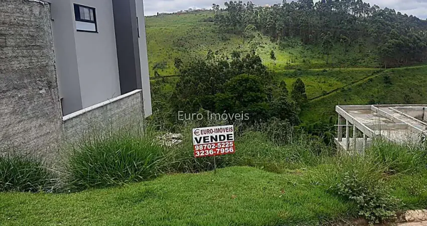 Terreno à venda na Rua Clorofila, Novo Horizonte, Juiz de Fora