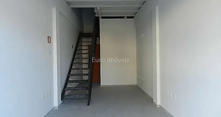 Ponto comercial à venda na Rua Josué de Queiroz, Santa Terezinha, Juiz de Fora