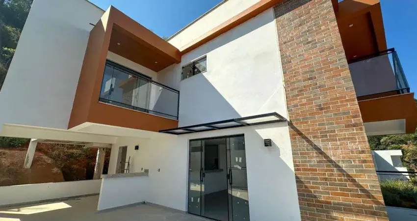 Casa em condomínio fechado com 4 quartos à venda na Rua Clorofila, Novo Horizonte, Juiz de Fora