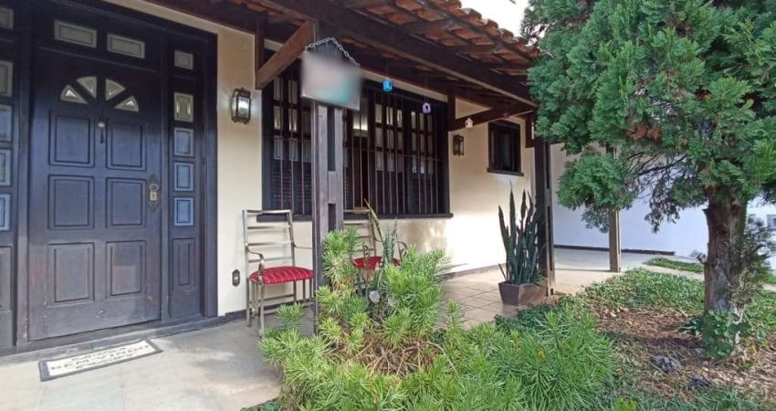Casa com 5 quartos à venda na Rua Mário Cruz Meyer, Aeroporto, Juiz de Fora