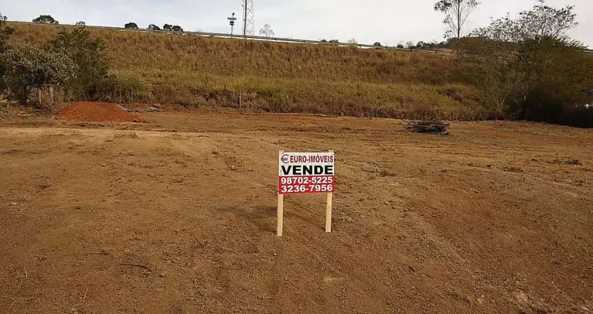 Terreno à venda no São Pedro, Juiz de Fora 