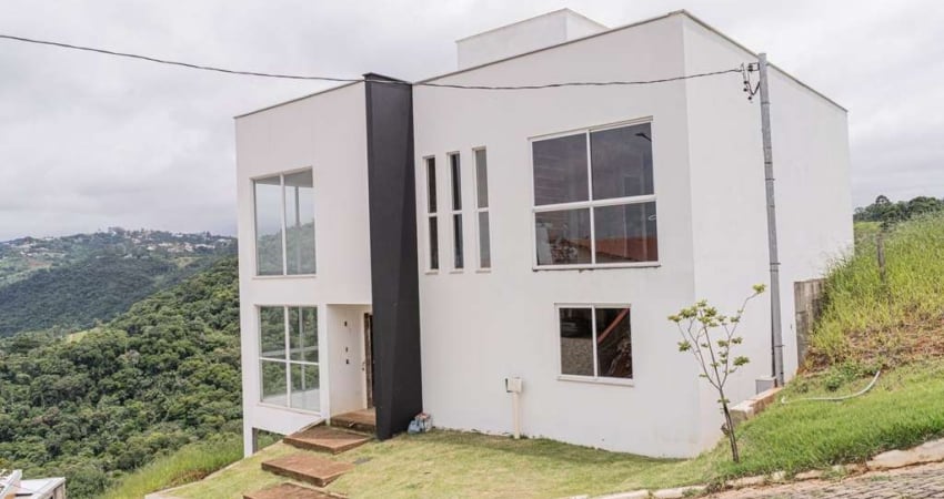 Casa em condomínio fechado com 4 quartos à venda no Salvaterra, Juiz de Fora 