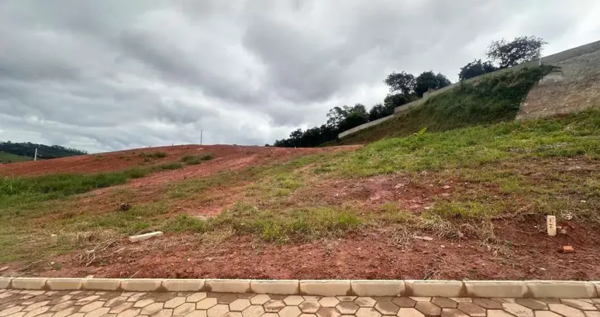 Lote 345,74m² em condomínio fechado, Portal do Sol, Marilândia, Juiz de Fora, MG