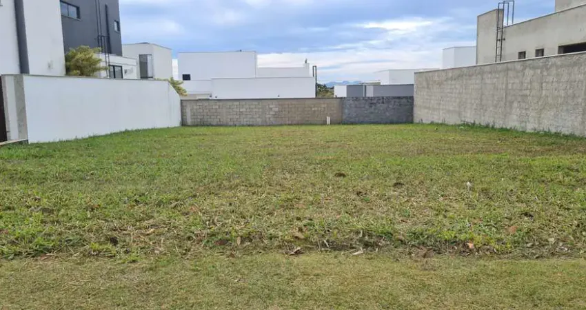 Terreno em condomínio fechado à venda em Alphaville, Juiz de Fora 