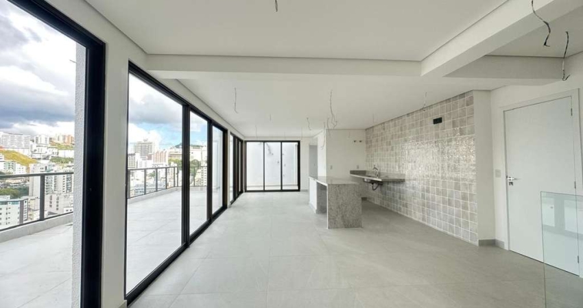 Cobertura triplex nova, de frente,  281,86m², no bairro São Mateus, Juiz de Fora.