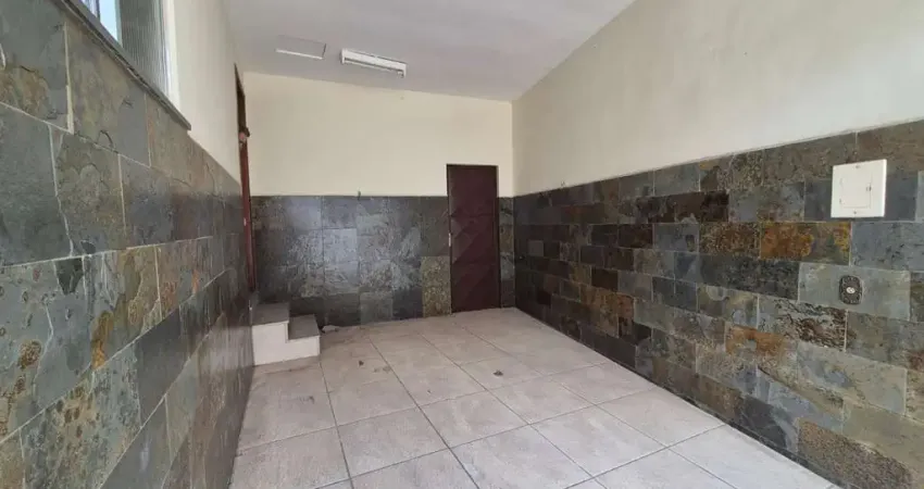 Casa com 2 quartos à venda no São Mateus, Juiz de Fora
