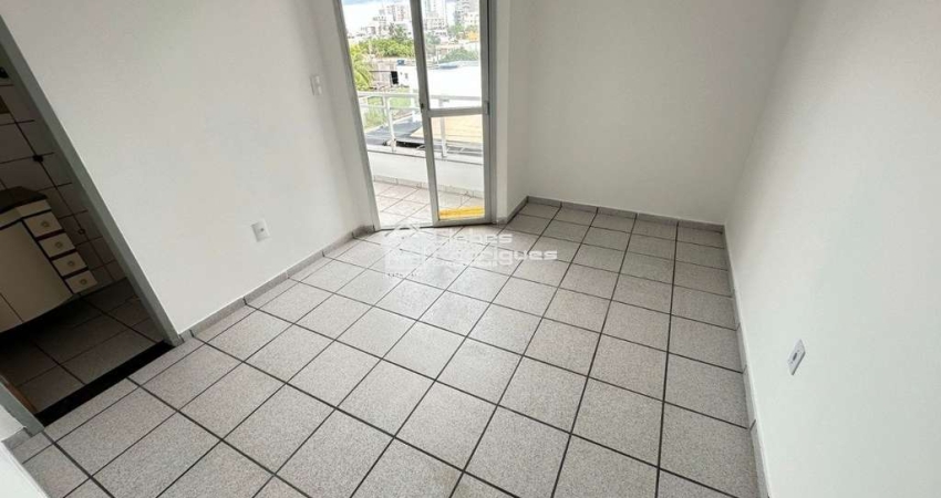 Apartamento à venda - 2 quartos (1 suíte) com sacada e garagem!