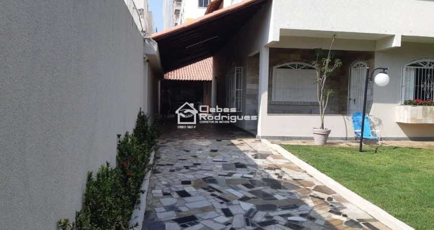 Casa Duplex 4 Quartos sendo 1 Suíte a Venda na Praia do Morro - Guarapari - ES