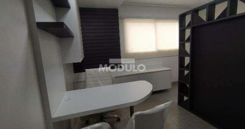 SALA para aluguel, 1 vaga, Osvaldo Rezende - Uberlândia/MG