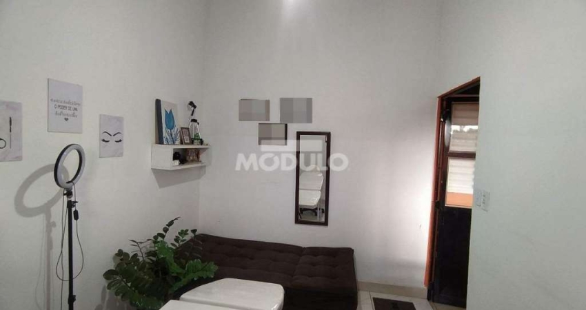 CASA RESIDENCIAL à venda, 3 quartos, 2 vagas, TOCANTINS - Uberlândia/MG