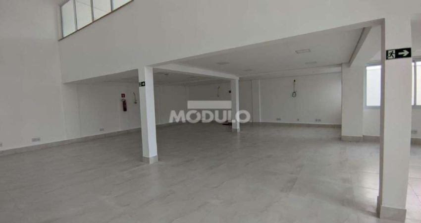 Galpão/Depósito/Barracão à venda, 7 vagas, JARAGUA - Uberlândia/MG