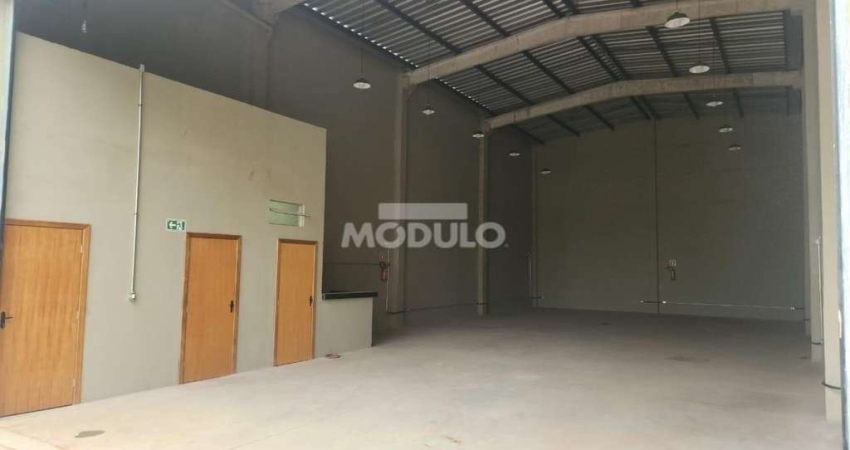 Barracão / Galpão / Depósito para alugar na Avenida Aldo Borges Leão, --, Jardim Canaã, Uberlândia